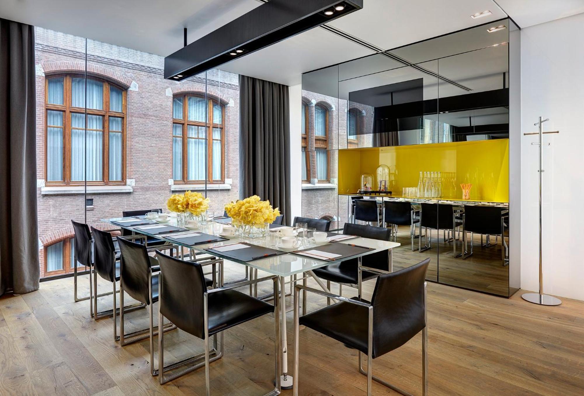 Conservatorium Hotel Amsterdam Exterior photo