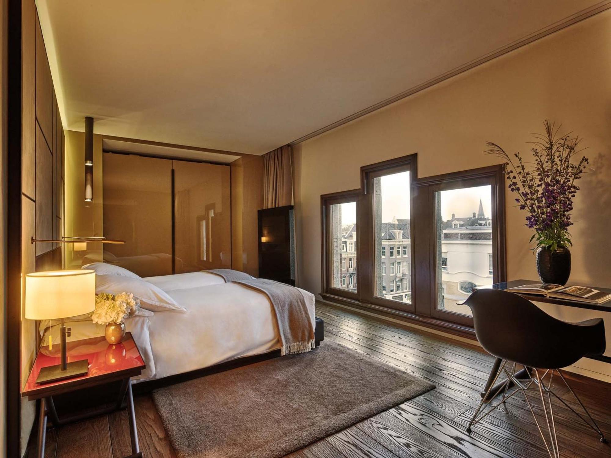 Conservatorium Hotel Amsterdam Exterior photo