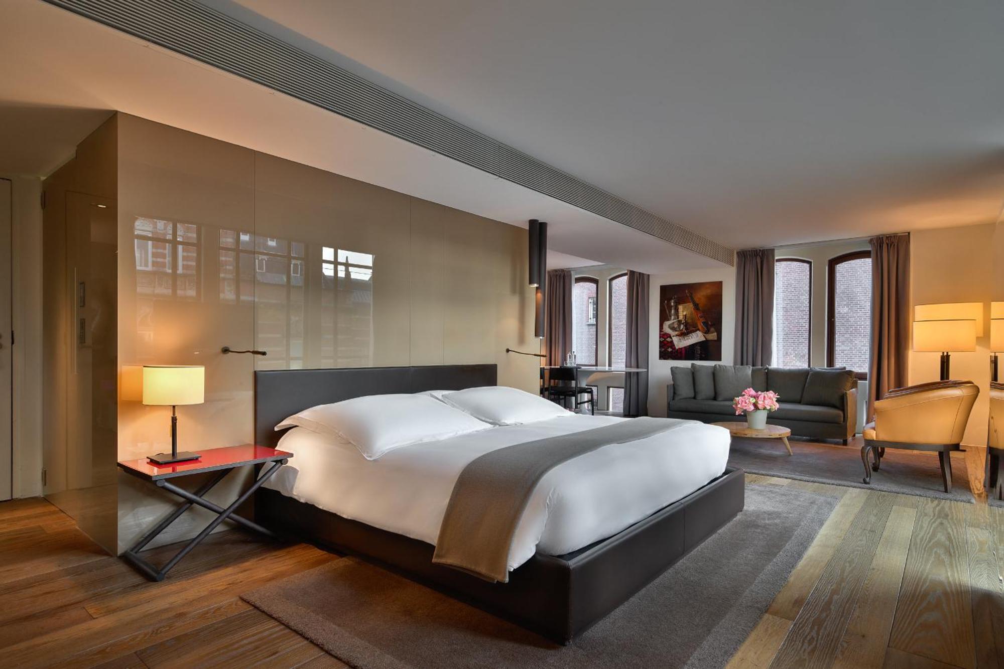Conservatorium Hotel Amsterdam Exterior photo