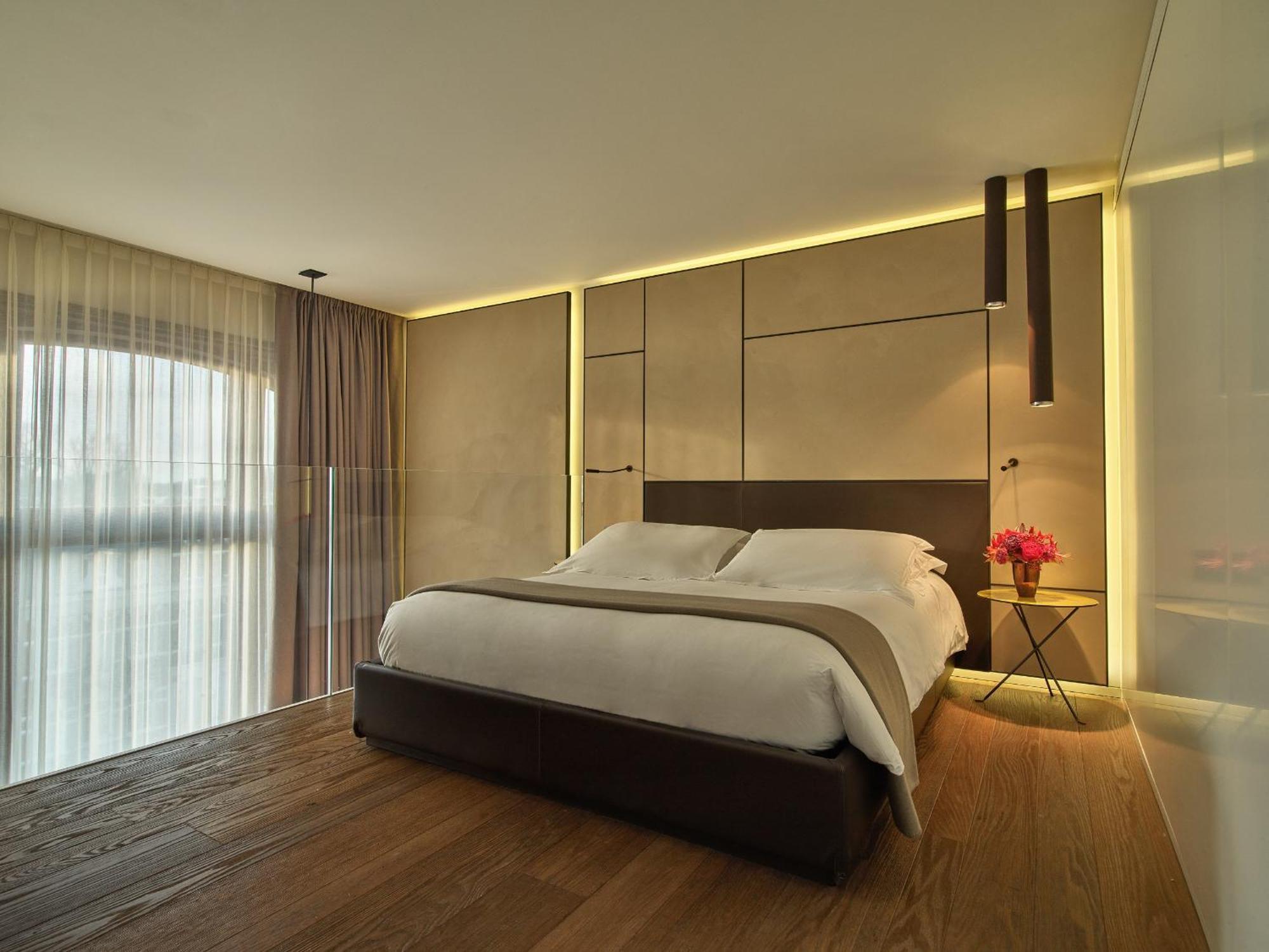 Conservatorium Hotel Amsterdam Exterior photo